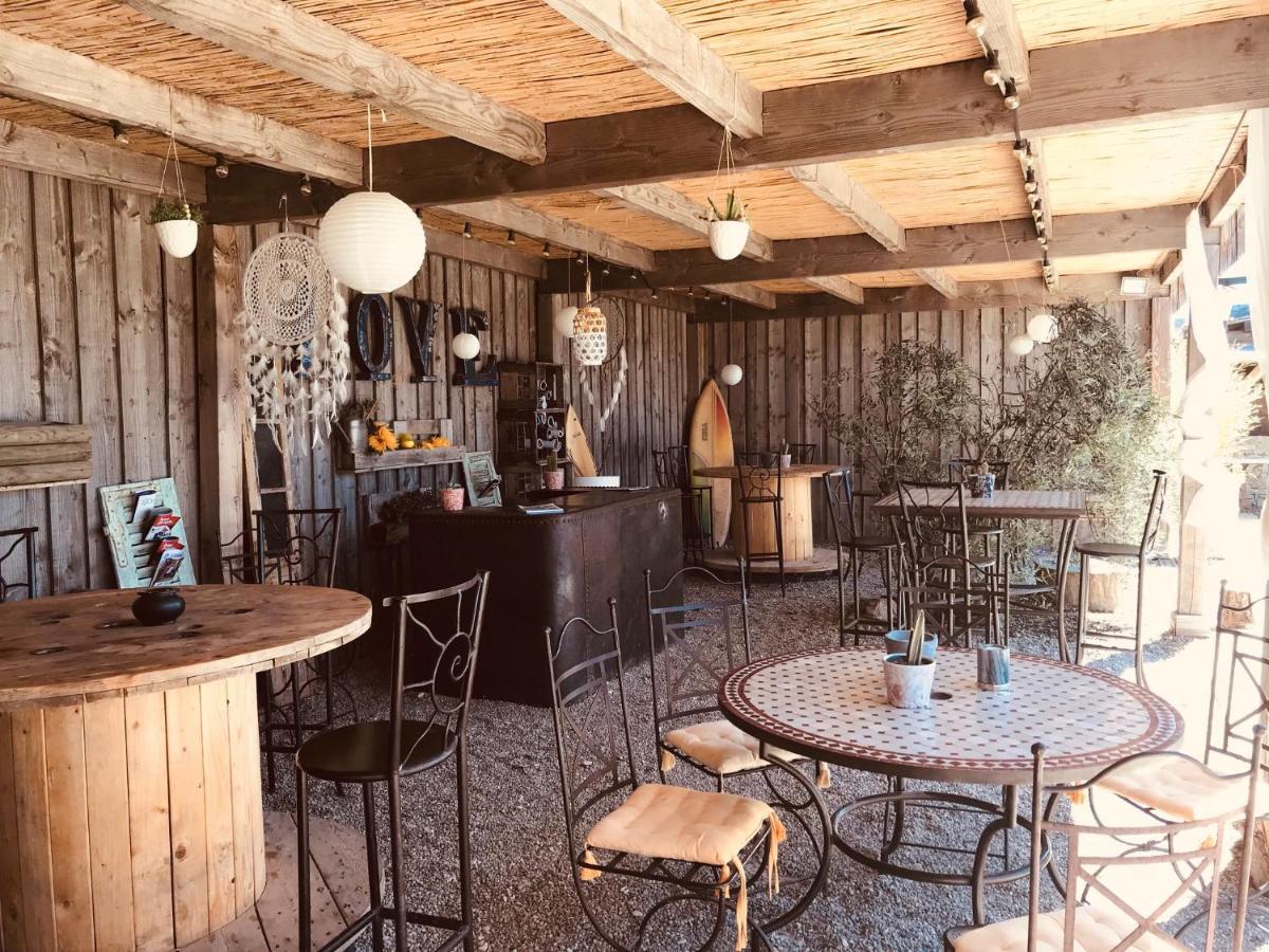 Lodges En Provence - Ecogites & Restaurant Insolites Richerenches Dış mekan fotoğraf