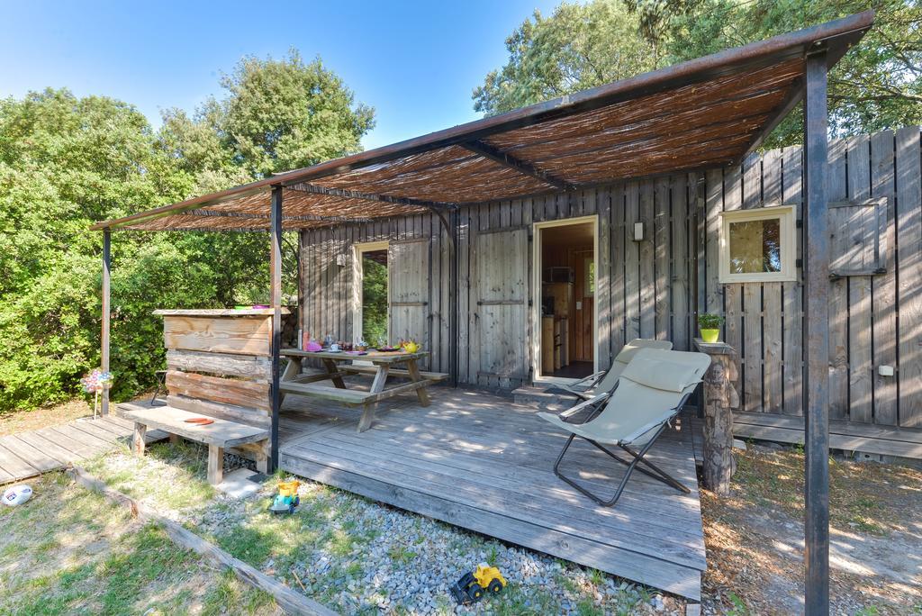 Lodges En Provence - Ecogites & Restaurant Insolites Richerenches Dış mekan fotoğraf